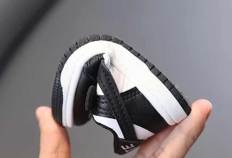 Children White Casual Sneakers Soft-Soled Running Shoes for Boys and Girls