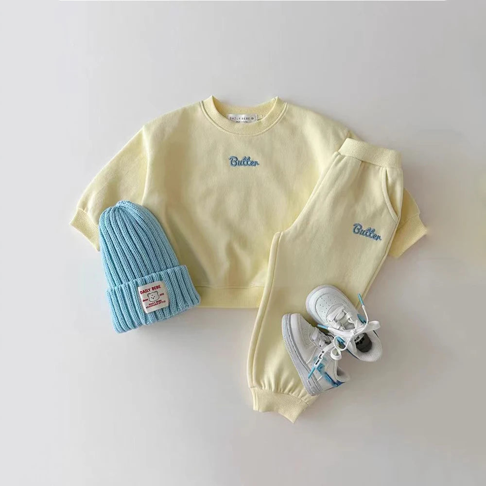 Fashion Kids Sports Bear Sweatshirt and Pants 2 Piece Fall Clothing Set