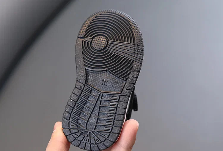 Children White Casual Sneakers Soft-Soled Running Shoes for Boys and Girls