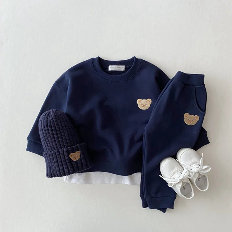 Fashion Kids Sports Bear Sweatshirt and Pants 2 Piece Fall Clothing Set