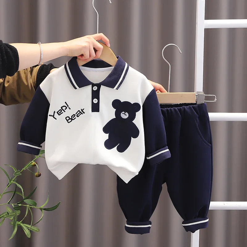 Baby Clothes Children Set Boys T-Shirt Pants 2Pcs Sets with bear design and navy blue pants
