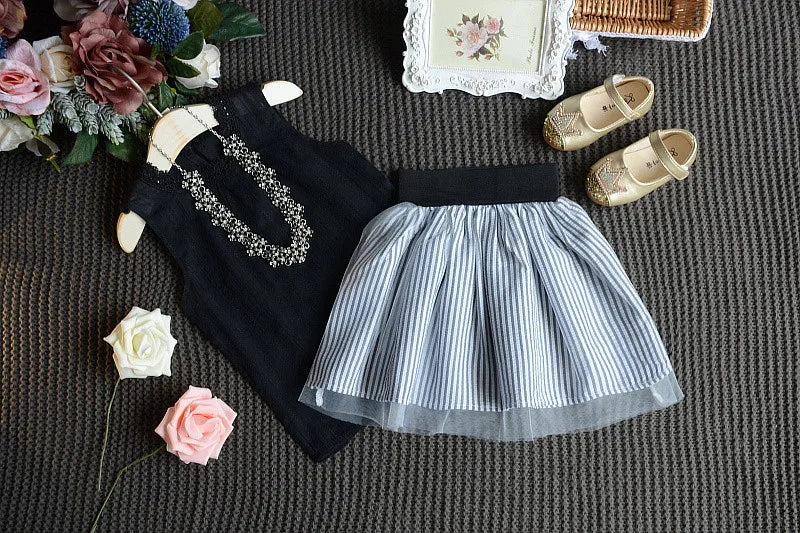 Kids Girl Clothes Set Infant Sleeveless Vest and Skirt 2Pcs Toddler Outfit in black vest and striped skirt display
