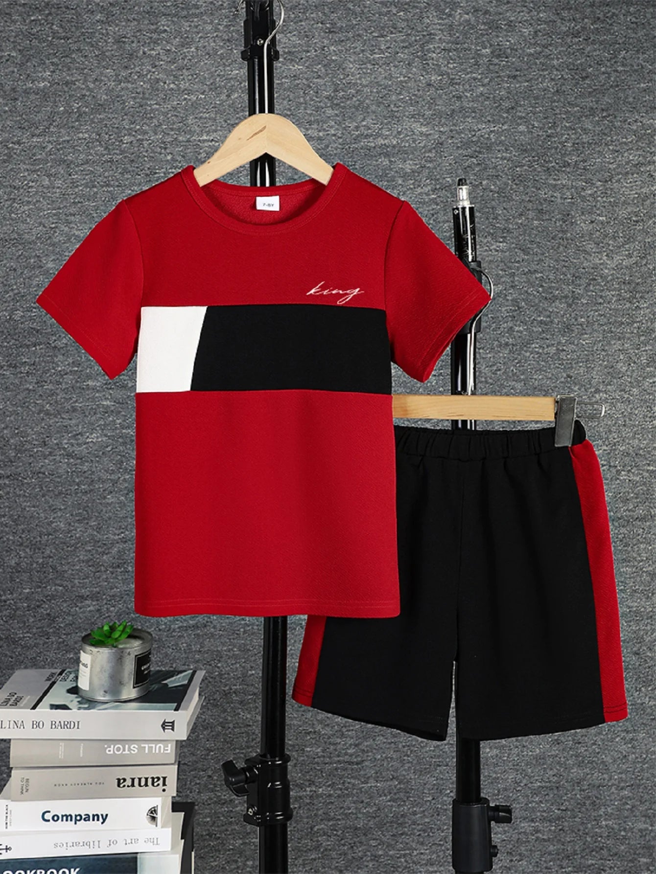 Boys Casual 2pcs Color block Short Sleeve T-shirt and Shorts Set in red black and white by Yamza Tots' Closet