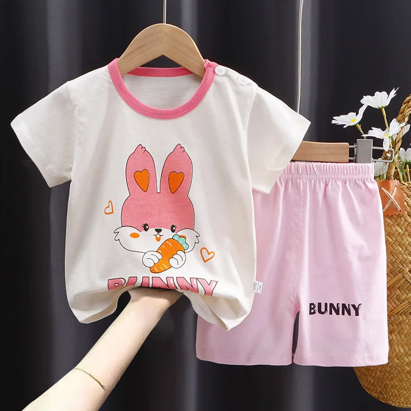 Cartoon Kids Clothes 2 Piece Set Donald Duck T-shirt and Shorts Summer Outfit in pink and white with bunny design