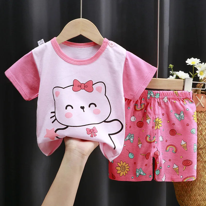 Cartoon Kids Clothes 2 Piece Set Donald Duck T-shirt and Shorts Summer Outfit with pink cat design and colorful shorts