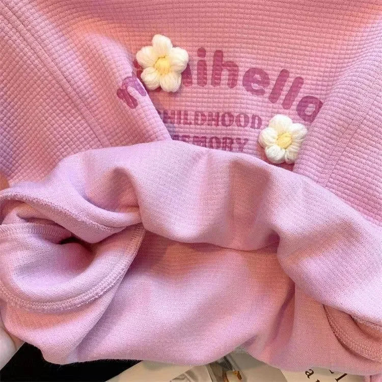 Children Clothing Sets Love Cat Print Tops and Pants Girls Kids Boutique Outfit in soft pink fabric with floral details