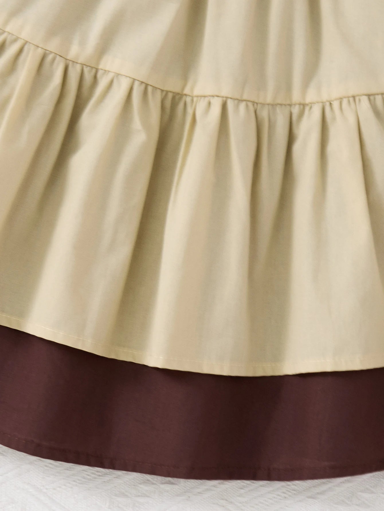 Close-up of layered fabric detail on Children Fashion Dresses Barbi White Snow Moana Princess Dress Girls Casual Outfit