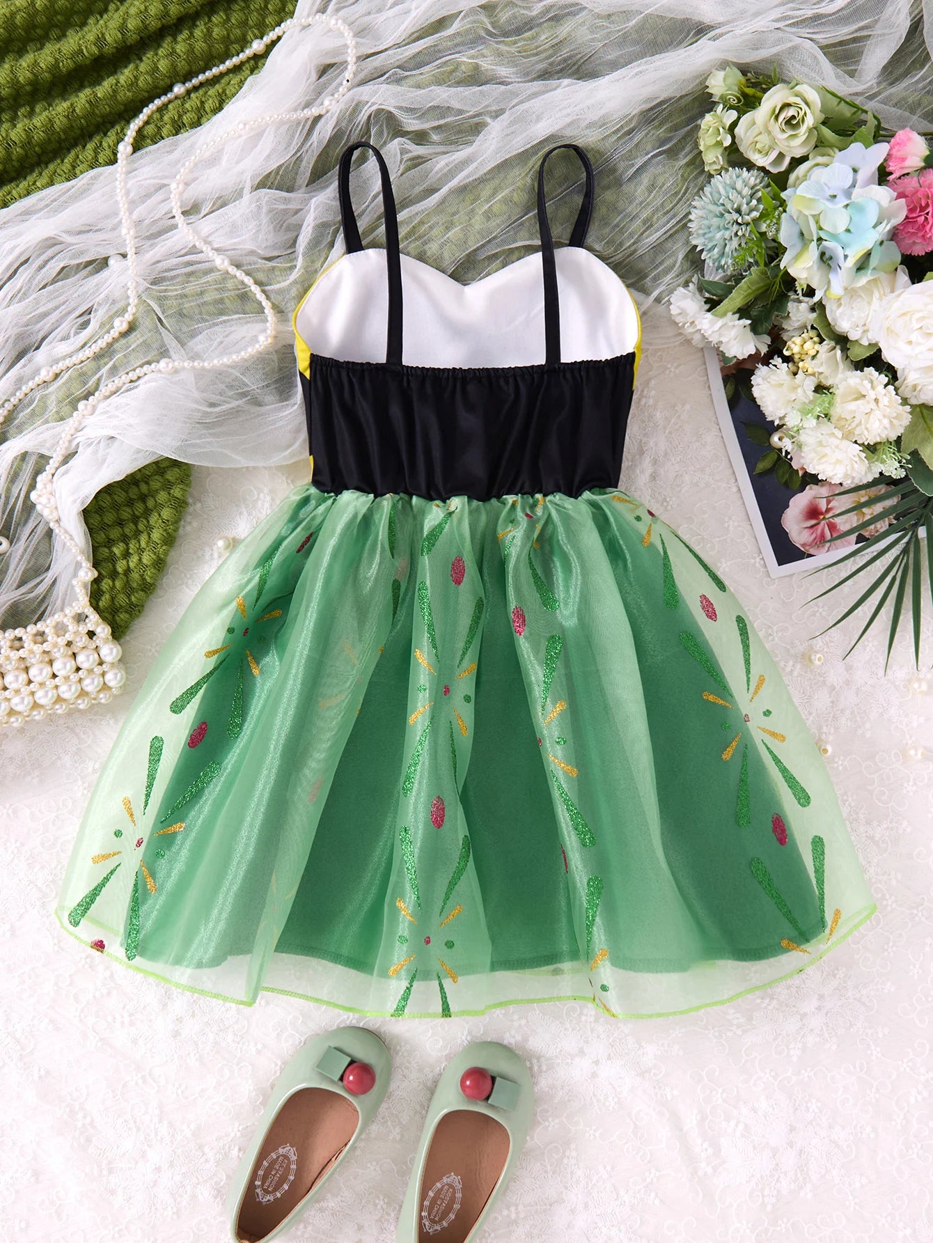 Children Fashion Dresses Barbi White Snow Moana Princess Dress Girls Casual Outfit with green floral skirt and black and white top