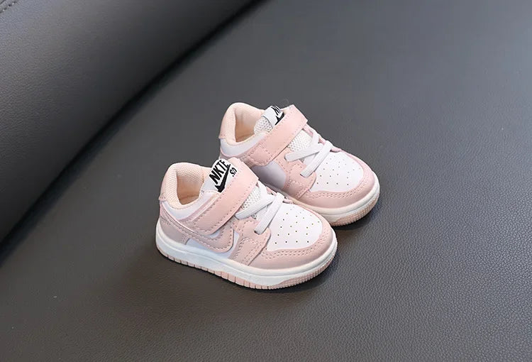Children White Casual Sneakers Soft-Soled Running Shoes for Boys and Girls in pink and white with velcro straps