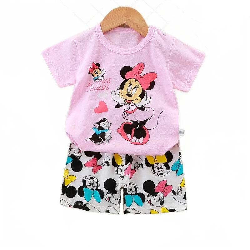 Fashion Baby Girls Summer Set Cute T-shirt and Shorts Toddler Clothing Outfit featuring Minnie Mouse design in pink and colorful print