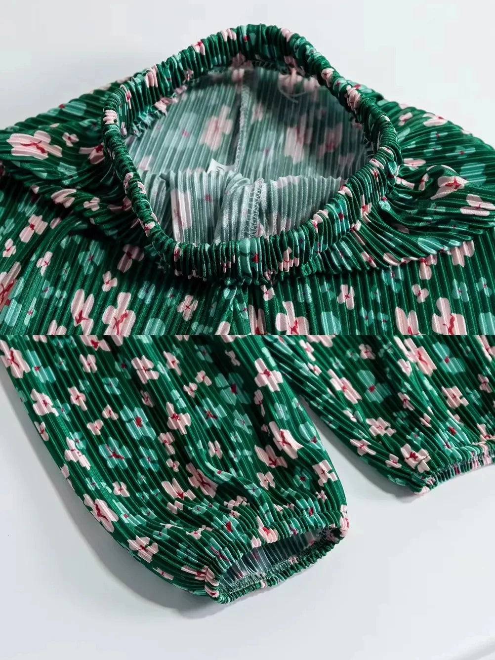 Fashion Children Girl Sets Summer Shorts green floral pleated fabric with elastic waistband and cuffs