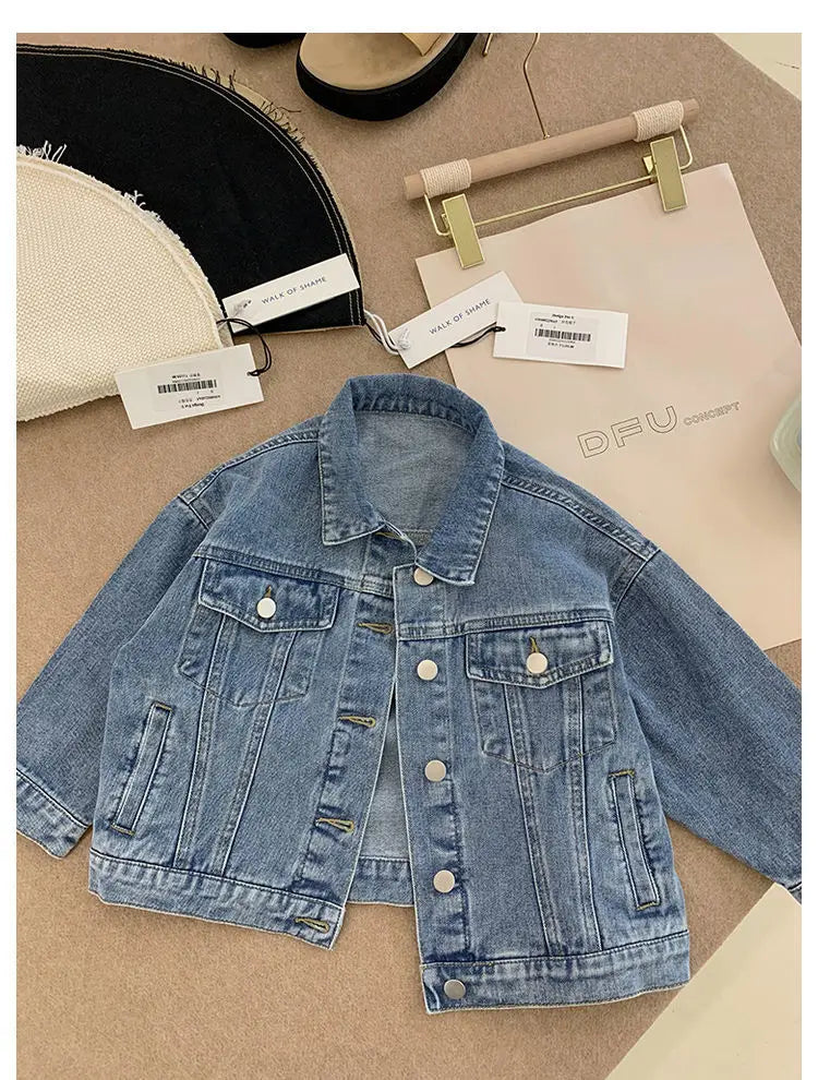 Fashion Kids Denim Jacket Girls Spring Autumn Casual Coat Children Outerwear in blue denim with button closure