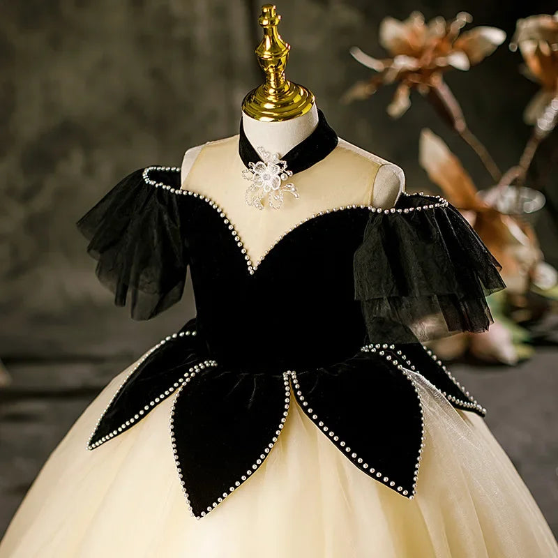 Fashion Kids Girl Elegant Evening Dress Patchwork Beading Princess Pageant Frock in black and ivory with pearl accents
