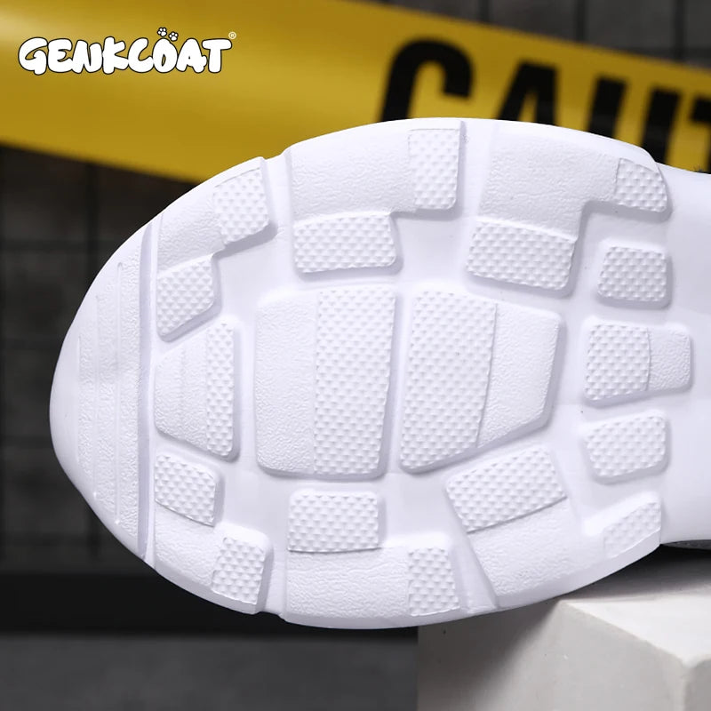 Close-up of white sole designed for Fashion Kids Running Outdoor Breathable Lightweight Sneakers Boys Girls Shoes