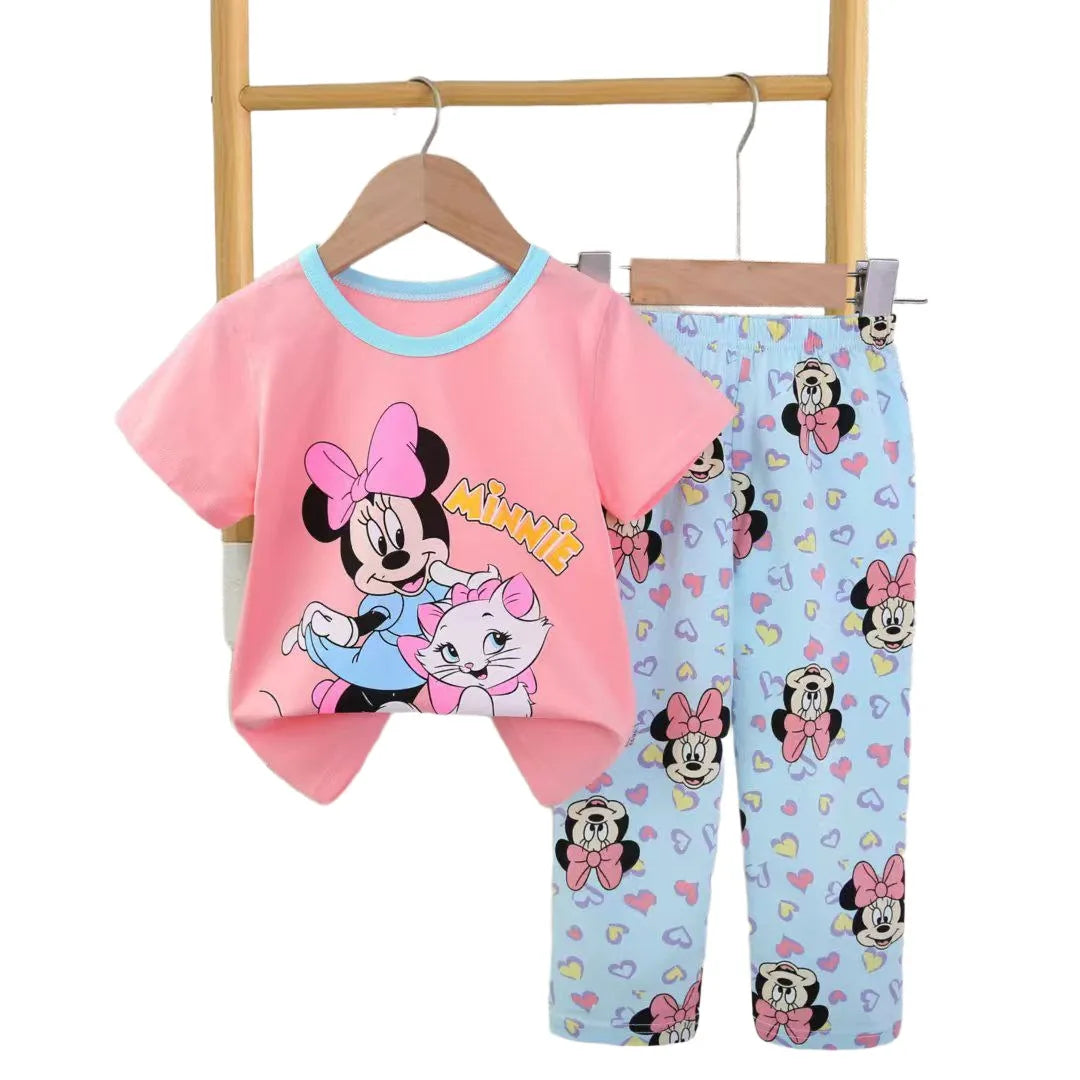 Girls Summer Clothes Sets Cute Printed T-shirt Tops and Pants Kids Outfits with Minnie Mouse design