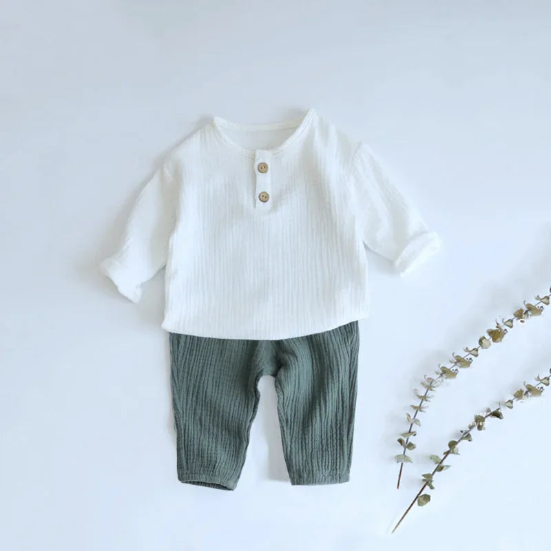 Infant Baby Clothes Set Long Sleeve Shirt and Loose Pants for Party Wear in white and green
