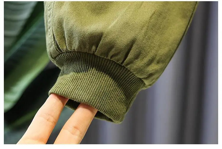 Close-up of olive green cuff on Kids Boy Clothing Set New Handsome Fashion Baby Work Style Shirt Pants Two Piece