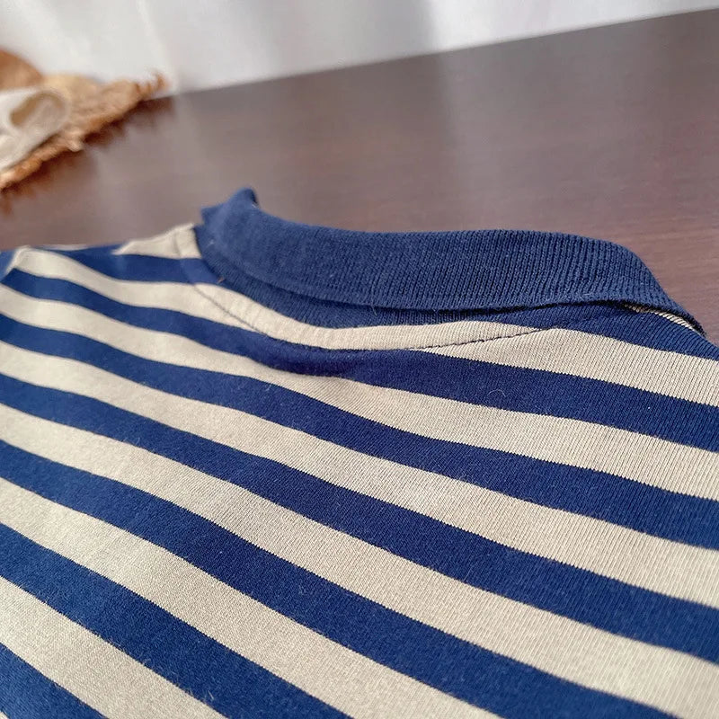 Close-up of blue and white striped kids boys striped clothing sets baby t-shirt pants toddler casual outfits suits collar
