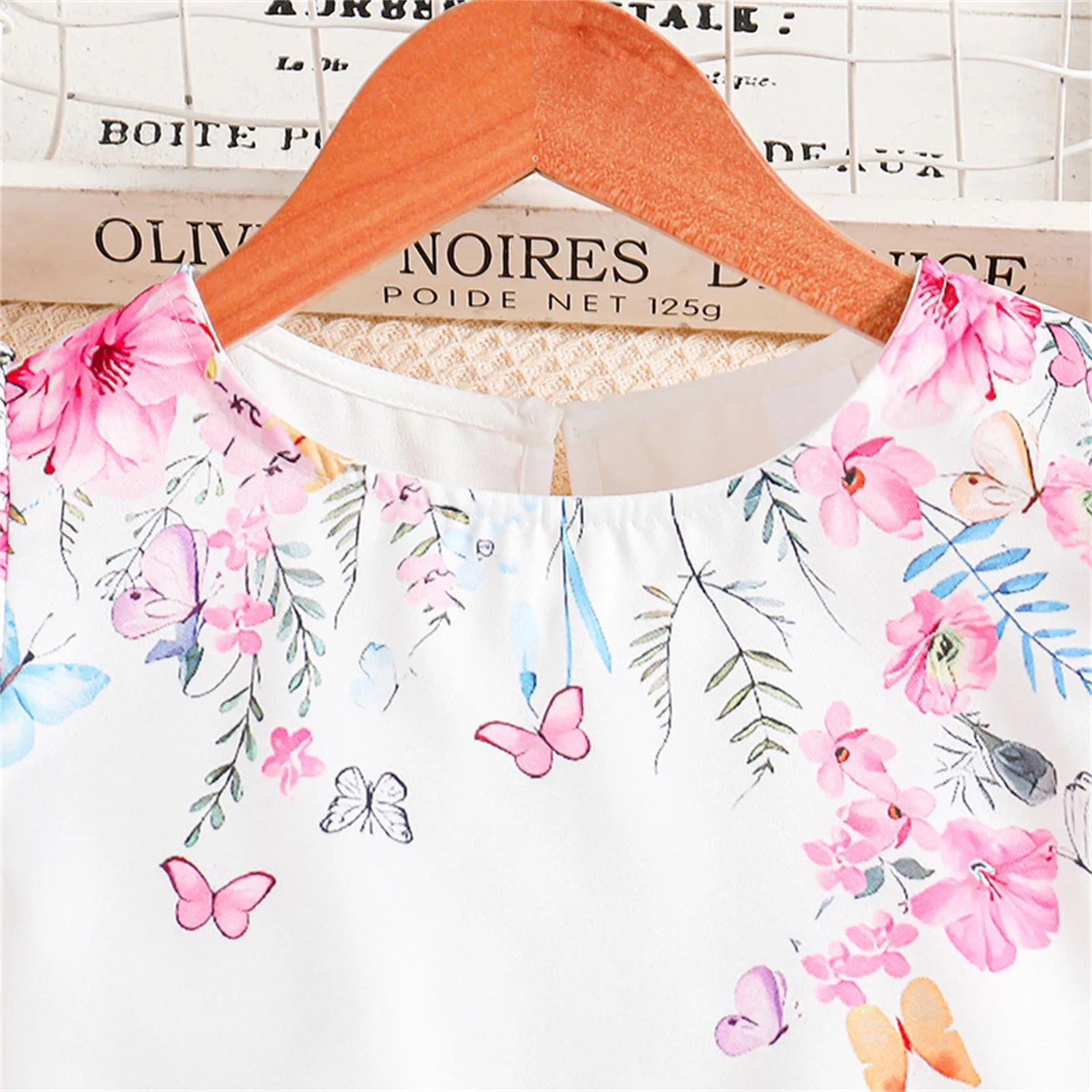 Kids Casual Clothing Sets Summer Girls Fashion Rose Floral Print White Top Pants with colorful butterfly and flower design