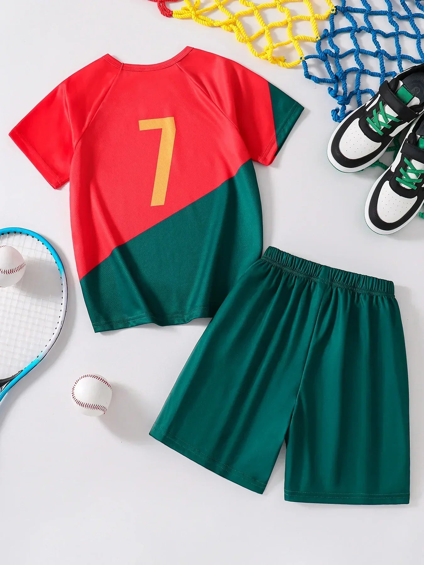 Kids' Fall Boys' Fashion Quick-Dry T-Shirt and Shorts Two-Piece Outfit in red and green with number 7 on back