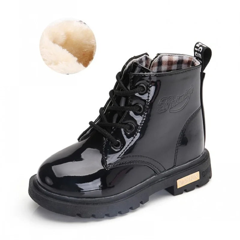 Yamza Tots' Closet Kids Girls Non-Slip Wear-Resistant Soft Sole Fashion Warm Boots for Winter in shiny black with fur lining