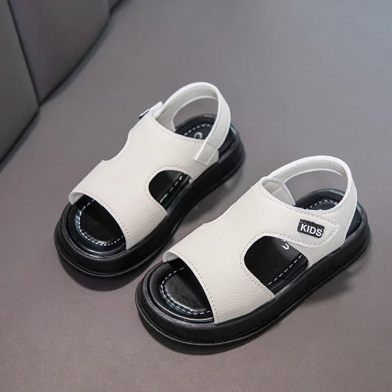 Yamza Tots' Closet Kids Open Toe Non-Slip Soft Sole Sandals Boys Girls Summer Beach Shoes in white and black 