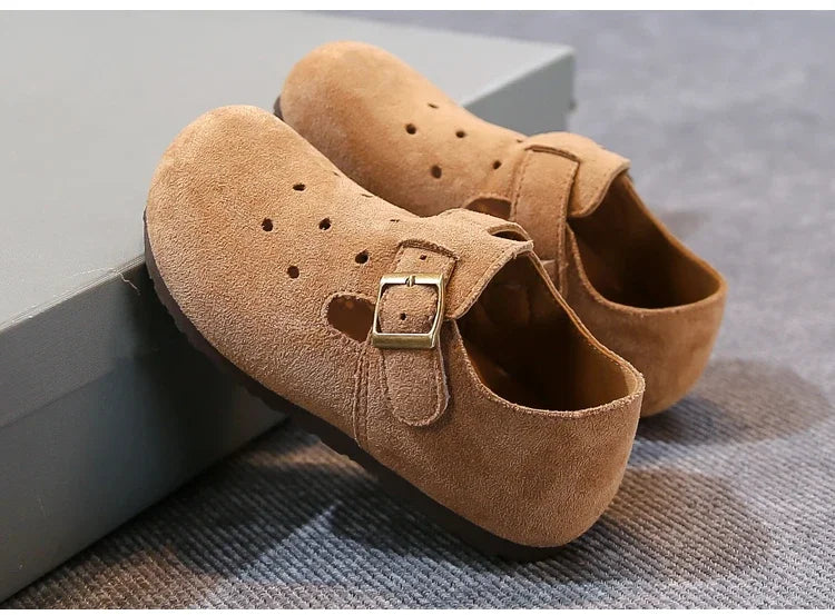 Kids Retro Flat Shoes Solid Candy Color Moccasins for Boys and Girls Trendy brown suede with buckle