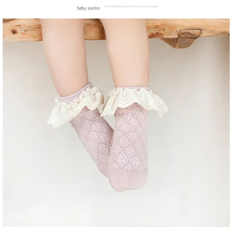 Korean Kids Soft Floral Princess Socks Baby Long Casual Toddler Socks in light pink with lace trim on baby legs