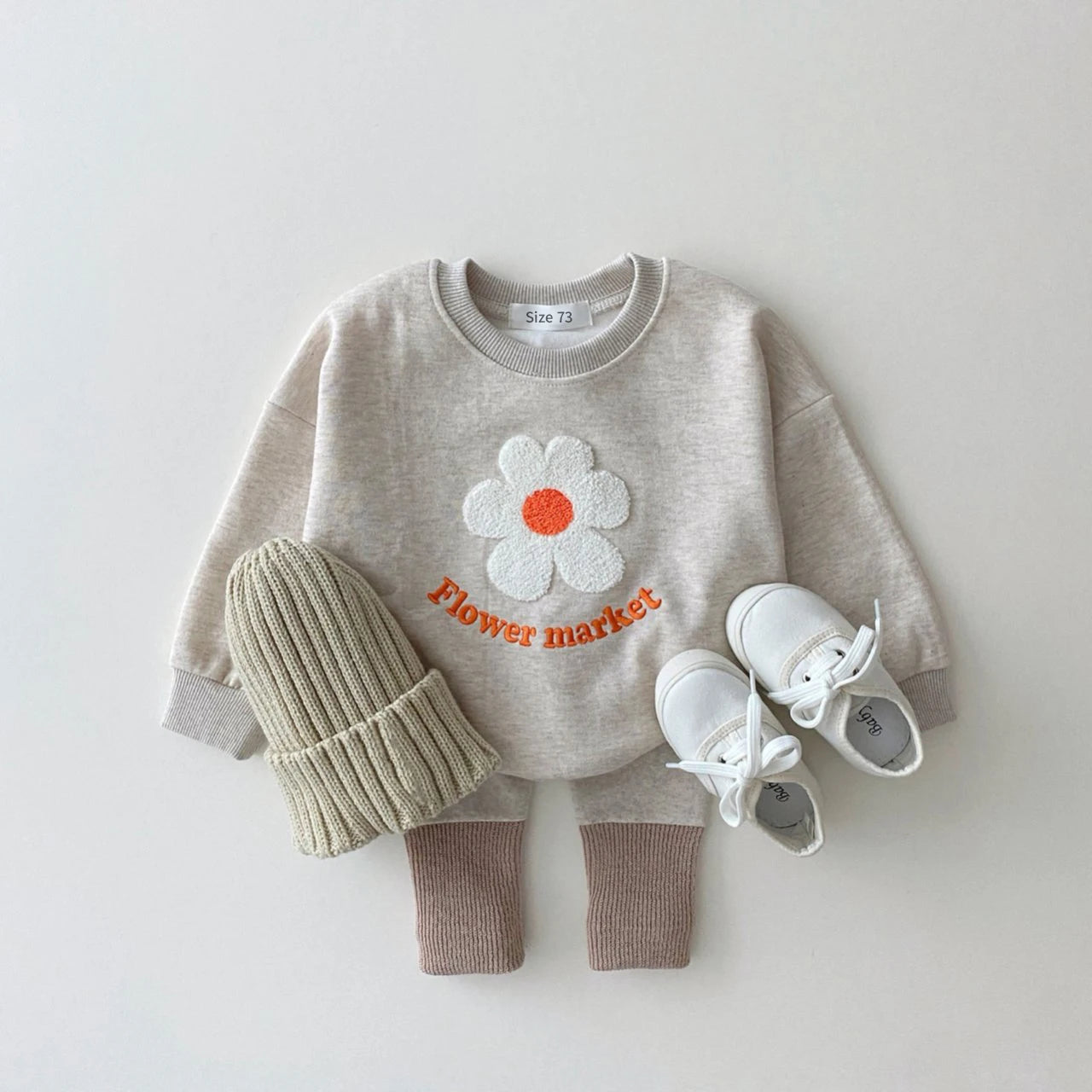 New Baby Clothes Suits Cotton Newborn Pullover Top and Trousers Set Boy Girl with beige pullover and trousers, white shoes, and beige knit hat