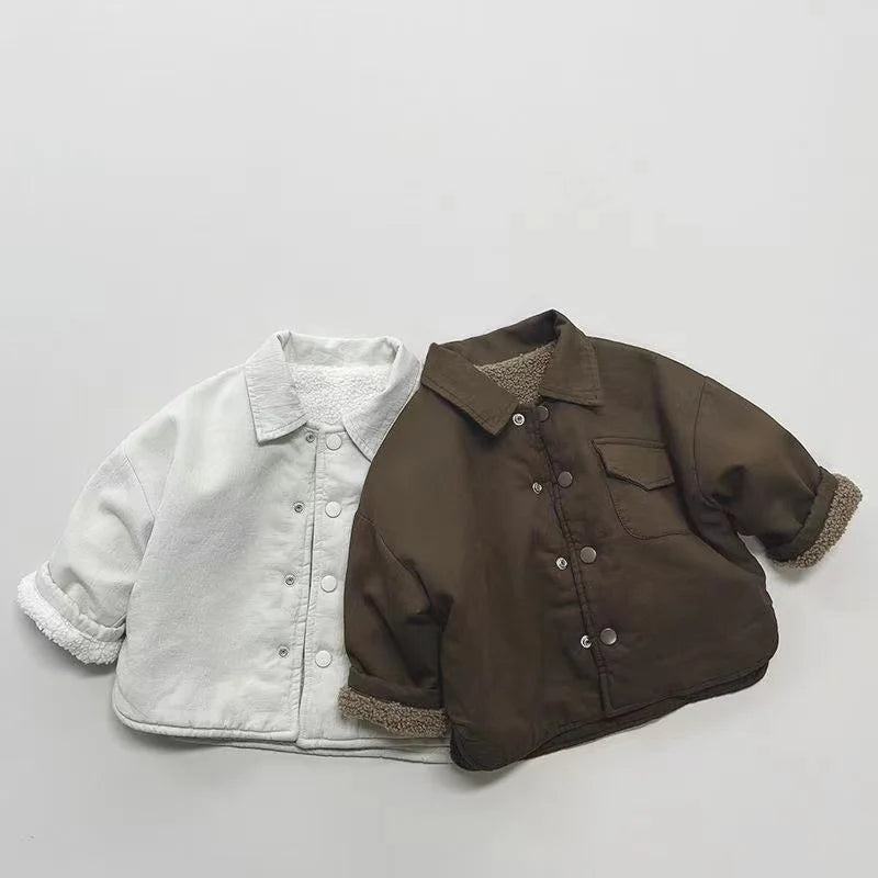 New Boy Jackets Fleece Kids Coats Fashion Children Outerwear for Winter Autumn in white and brown colors with button closure