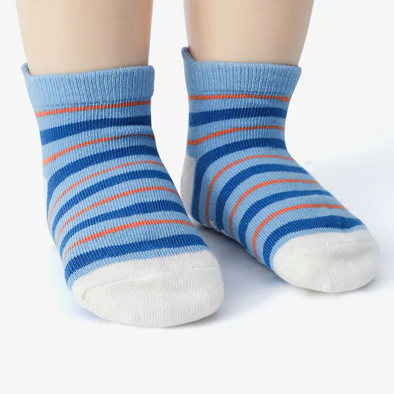 Blue striped 6 Pairs Kids Socks Cartoon Animal Pattern Cotton Non-Slip Floor Socks for Boys on child feet