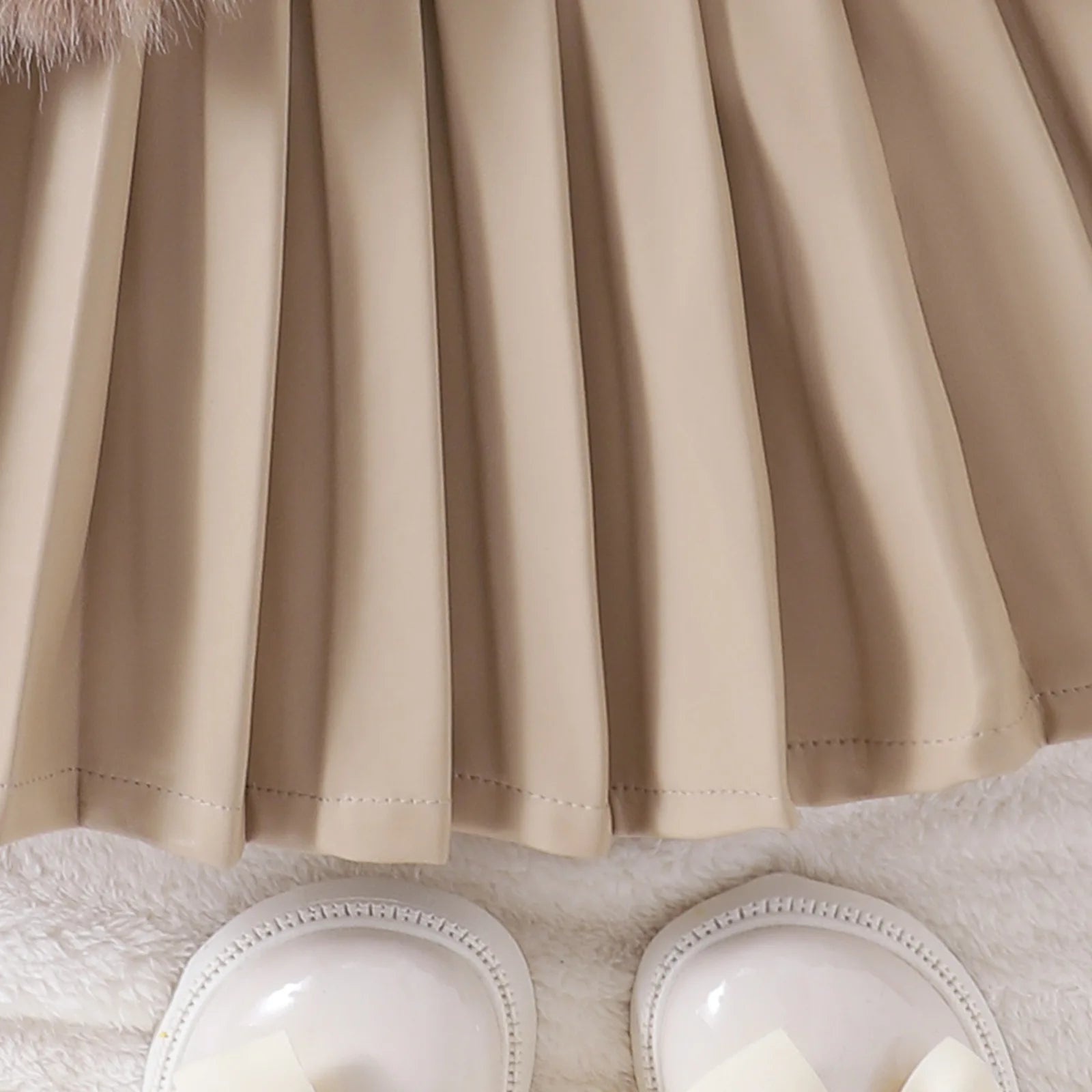 Children Clothing Sets Furry Vest Long Sleeve Top Leather Skirt 3pcs Baby Outfit in beige with white shoes