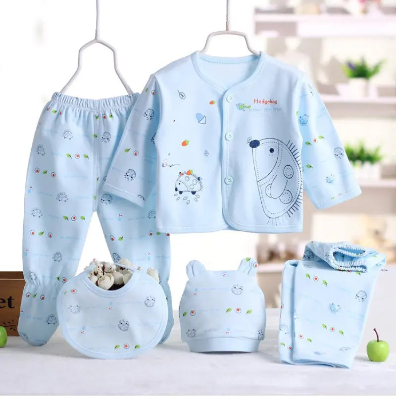 Newborn Baby Pure Cotton Clothing Set with Top Pants Hat Bibs Cartoon Print in Light Blue by Yamza Tots' Closet